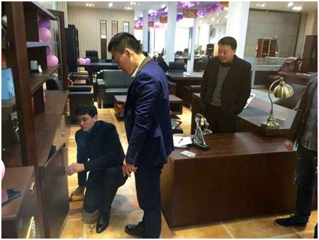 迪歐代表陳總與各大工廠老總