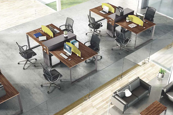 馬賽 - 屏風(fēng)卡位