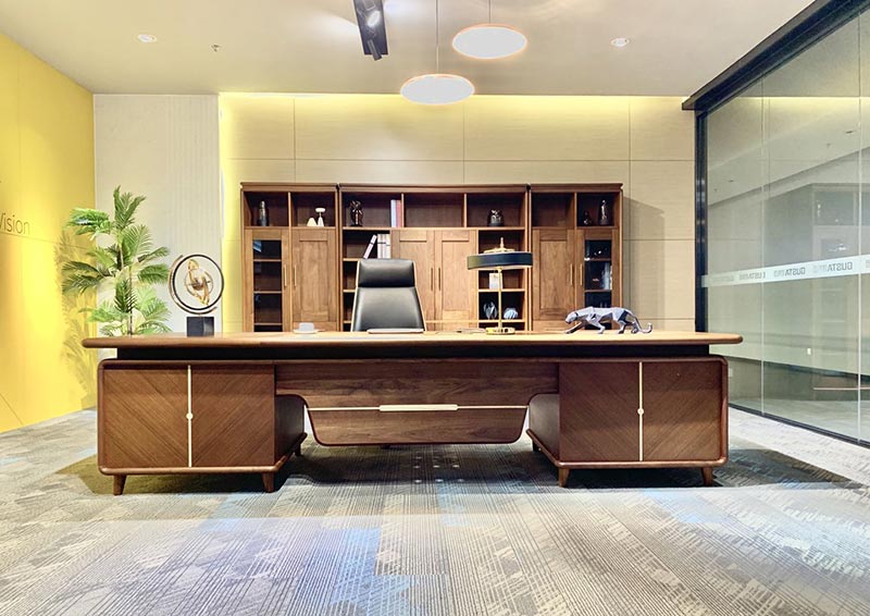 實(shí)木辦公桌