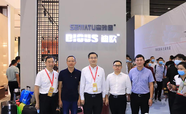 廣東省家具協會王克會長、張承志秘書長蒞臨迪歐展館