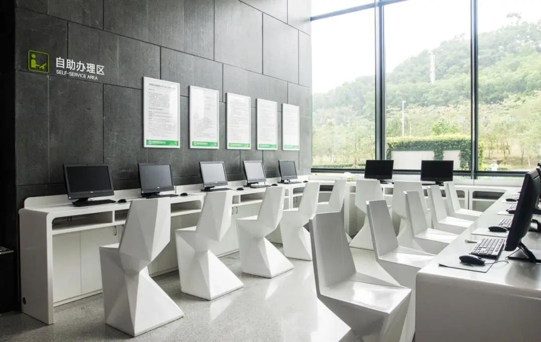 自助服務(wù)區(qū)&群眾等候區(qū)