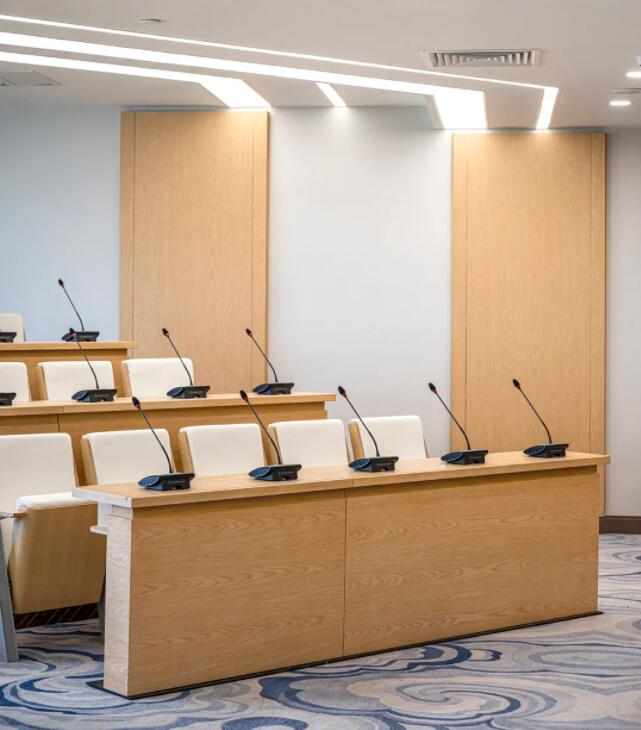 迪歐商用家具-報告廳家具