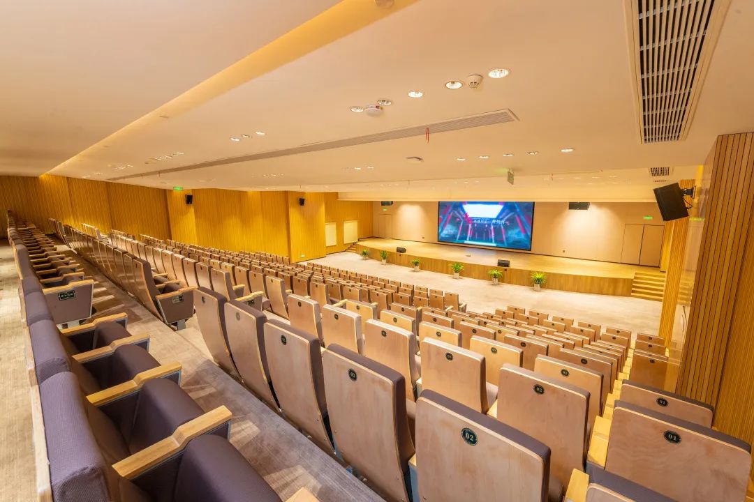 迪歐家具案例遂川長征先遣學(xué)院項(xiàng)目