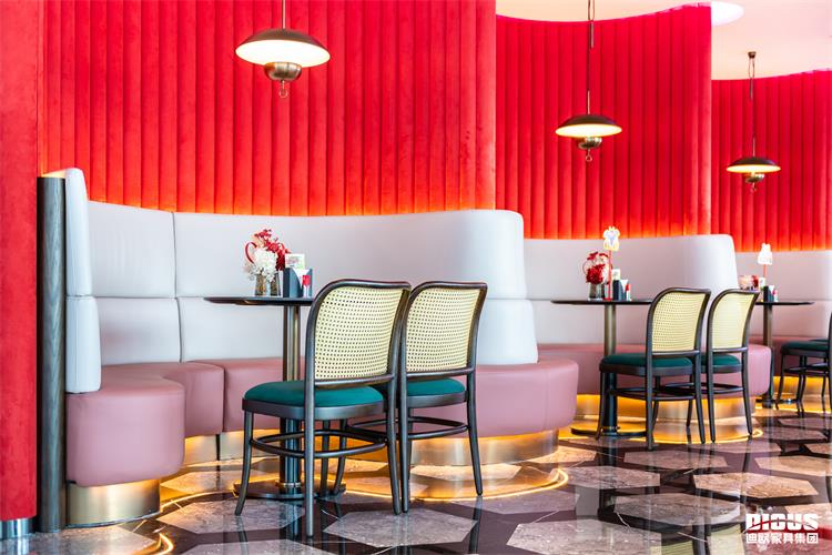 酒店吧臺(tái)休閑區(qū)和餐廳家具