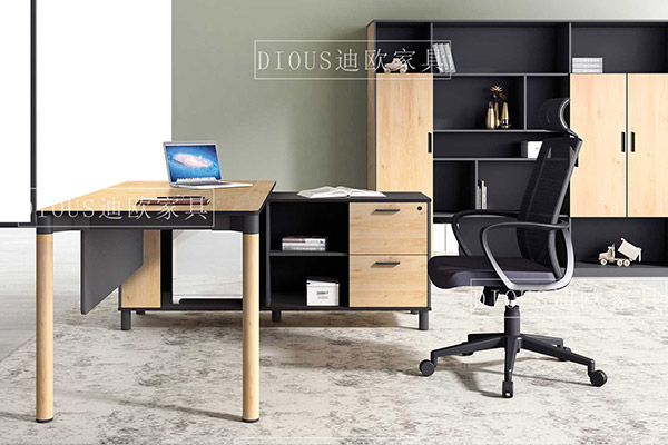迪歐新現(xiàn)代簡(jiǎn)約辦公室經(jīng)理主管辦公桌